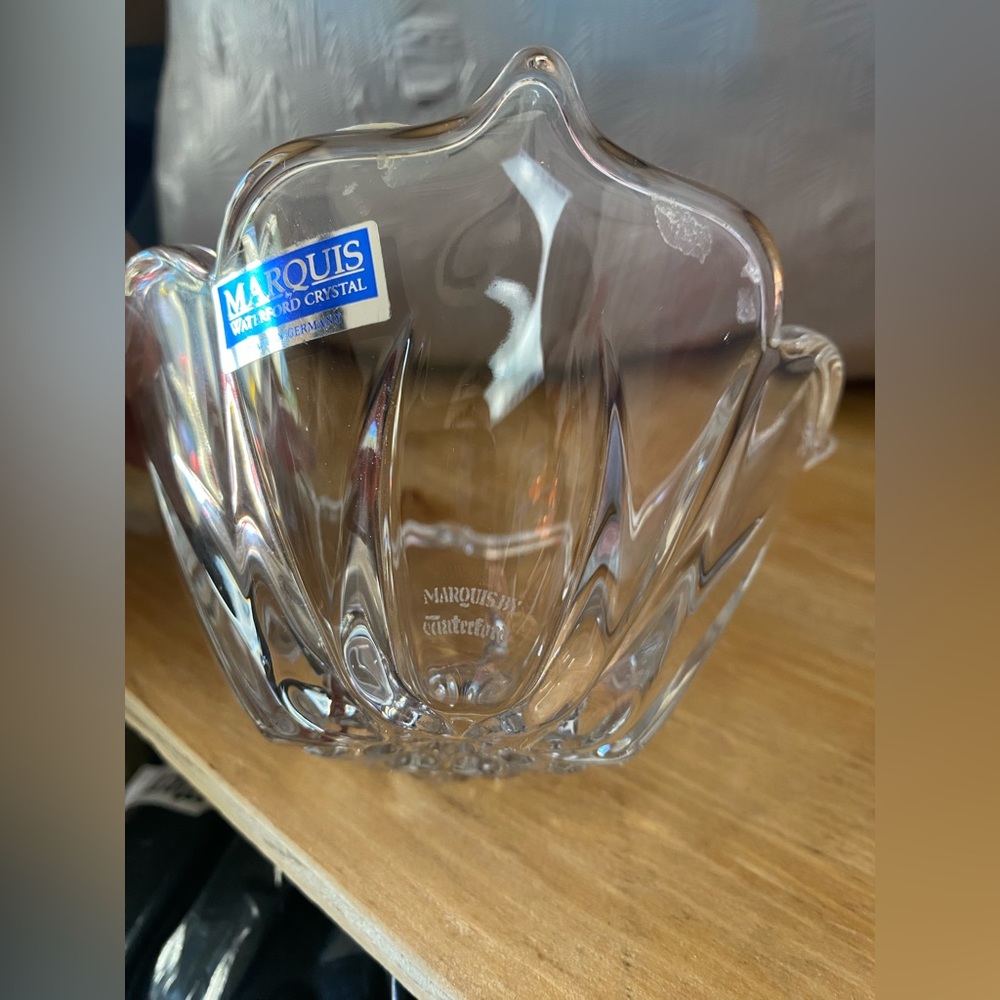 Waterford Dogwood Flower Petal Shape